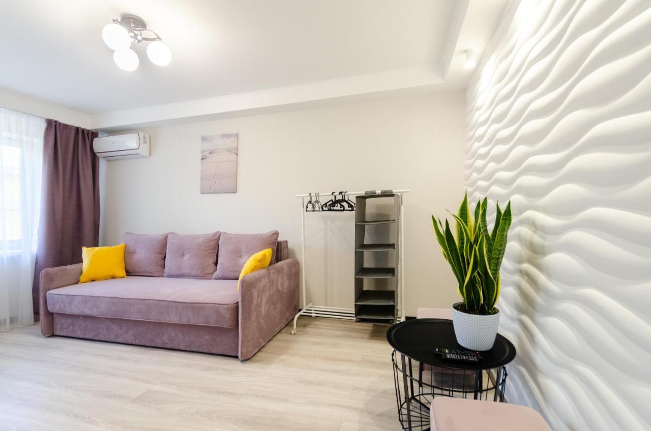 Artal Apartment On Obolonskyi Avenue 16 Киев Экстерьер фото